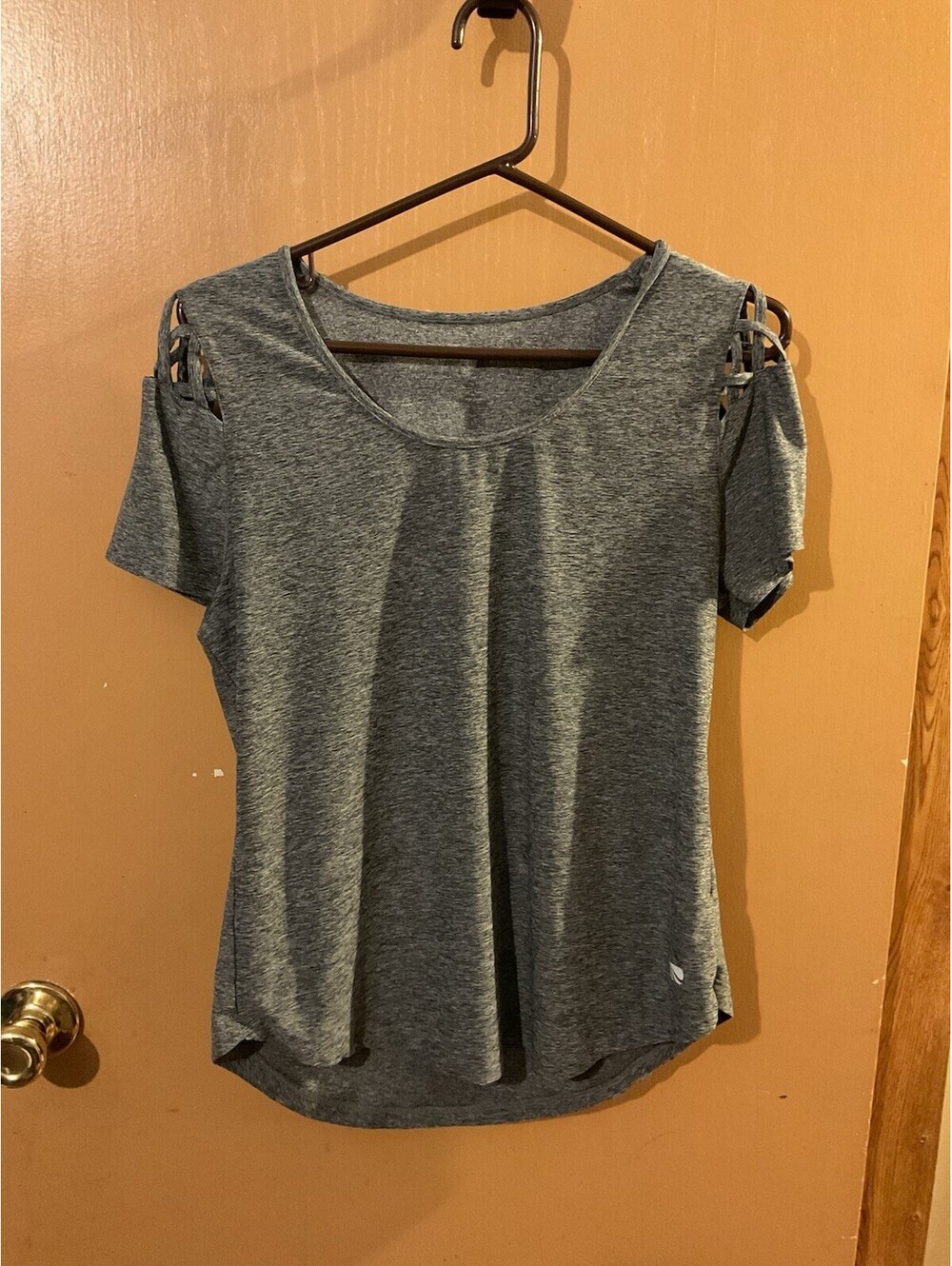 Marika Heather Grey Lattice Shoulder Women’s Medium Activewear Shirt